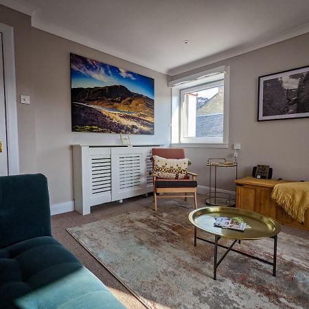 Beautiful Spacious Central Flat, Pitlochry Extérieur photo
