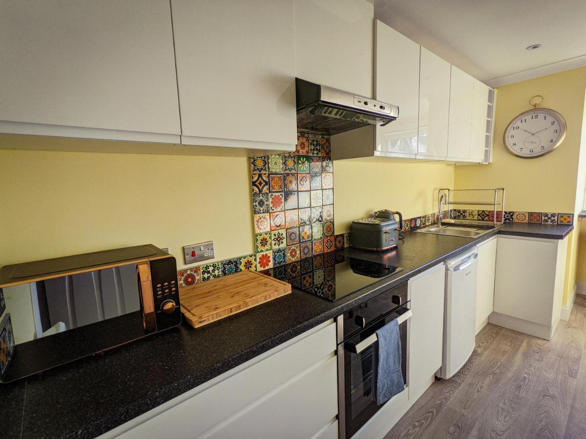 Beautiful Spacious Central Flat, Pitlochry Extérieur photo